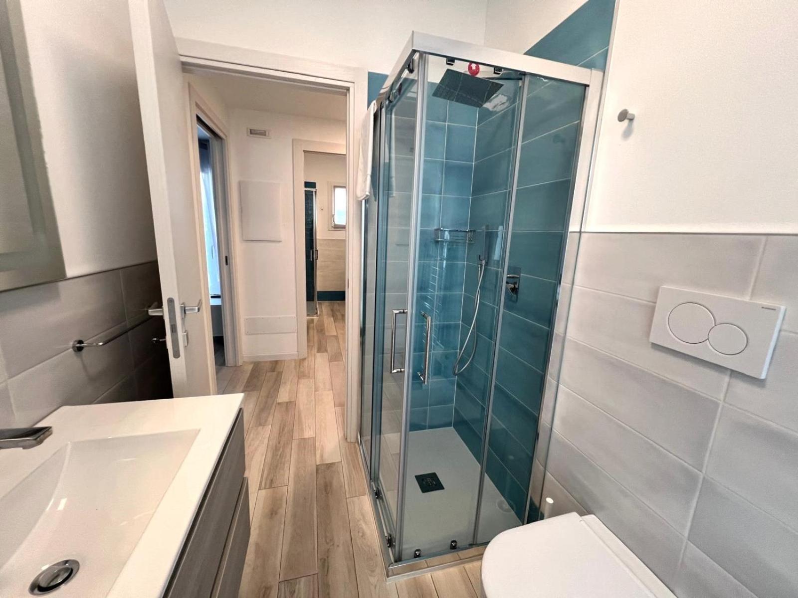 Sun Beach Residence Con Piscina - Piazza Brescia - Adria Holiday Jesolo - Family Apartments Kamer foto