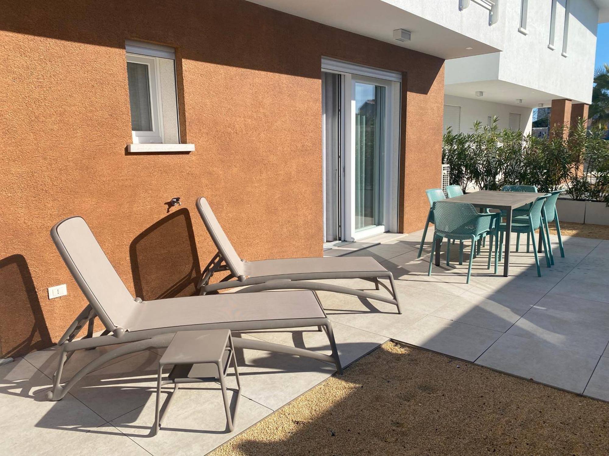 Sun Beach Residence Con Piscina - Piazza Brescia - Adria Holiday Jesolo - Family Apartments Kamer foto
